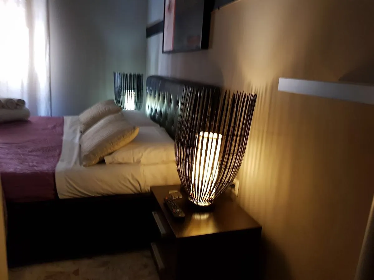 ** Guest house 3Jolie Hotel Verona Italy