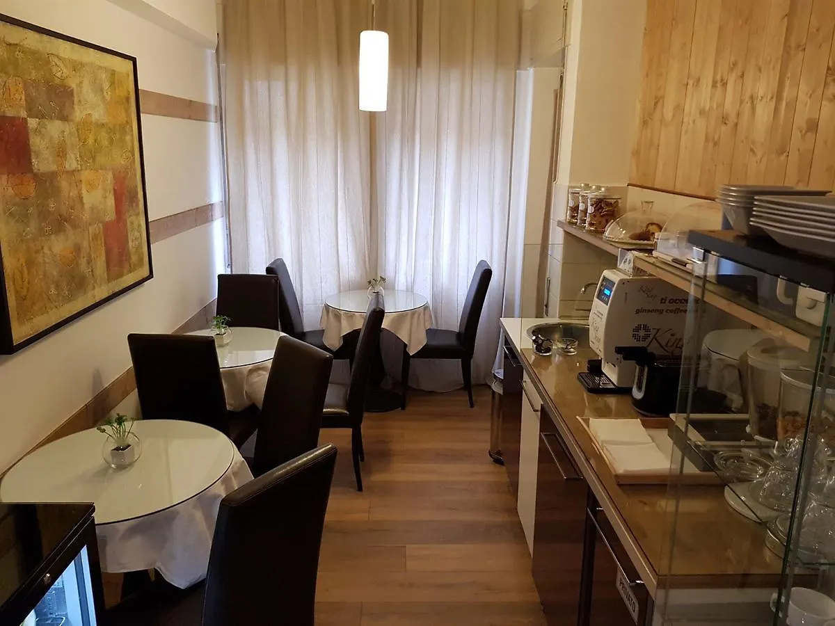 3Jolie Hotel Verona Guest house